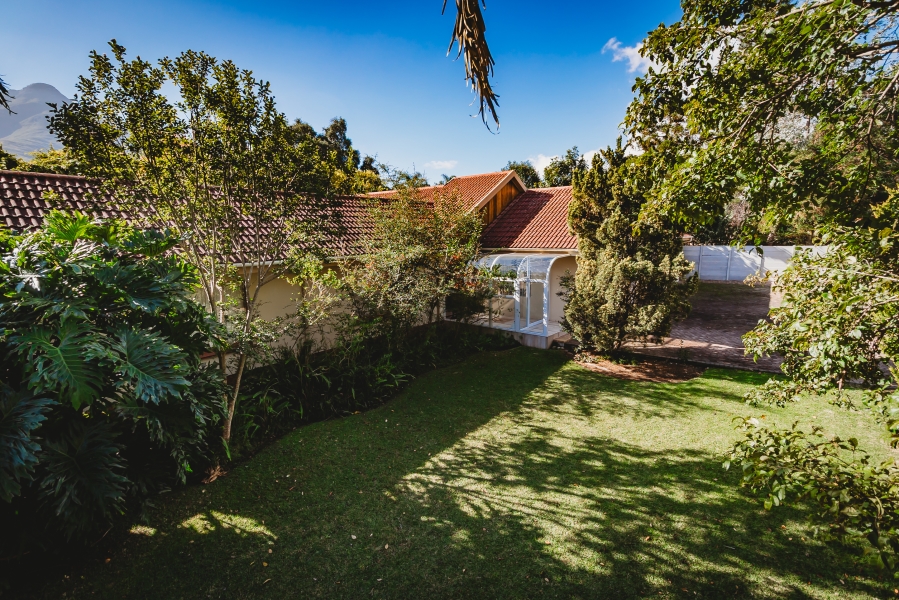 5 Bedroom Property for Sale in Heatherlands Western Cape
